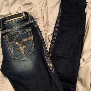 rock revival skinny jean